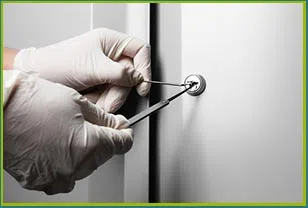 Chicago Expert Locksmith Chicago, IL 312-585-3782 Chicago Expert Locksmith Chicago, IL 312-585-3782