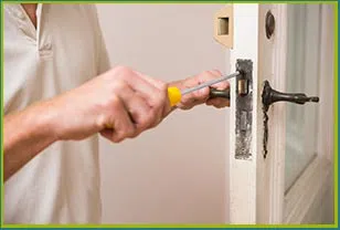 Chicago Expert Locksmith Chicago, IL 312-585-3782 - 19-emergency-unlock-service
